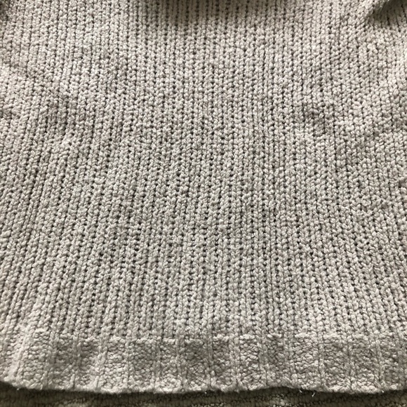 Knitted Turtleneck - Picture 4 of 4